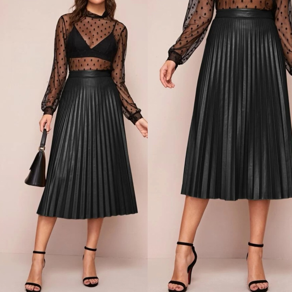 Elegant Black Pleated Midi Skirt